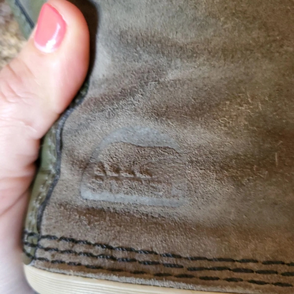 Sorel waterproof boots with liner - Picture 6 of 8
